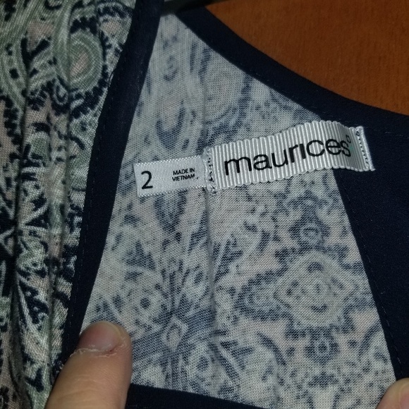 Maurices Navy patterned tee w/back details - Picture 3 of 3